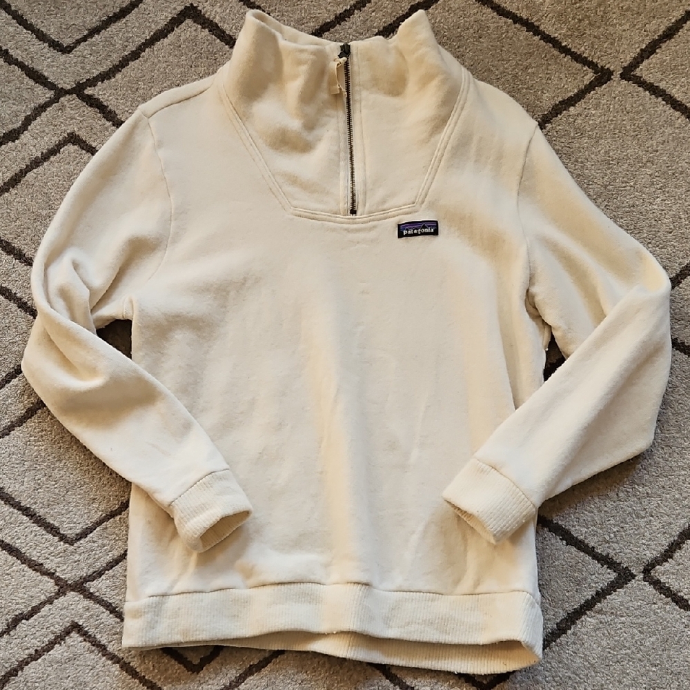 Patagonia Off-White Quarter-Zip Fleece